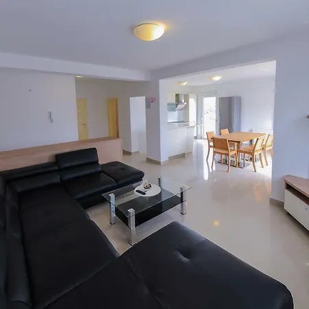 Anamarija Apartament