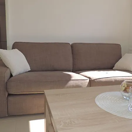Apartament Anamarija *
