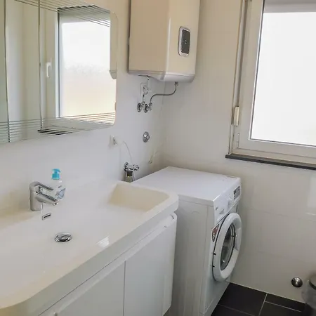Anamarija Apartman Split