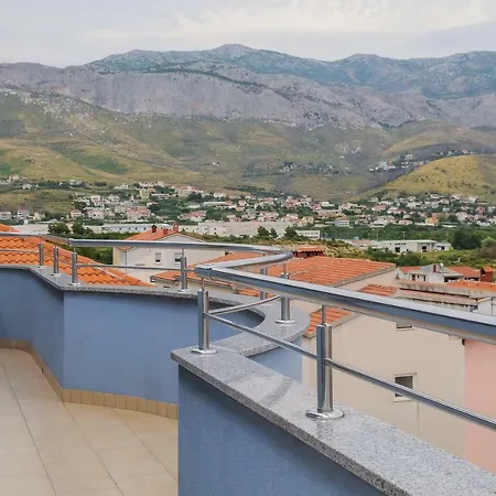 Apartament Anamarija *