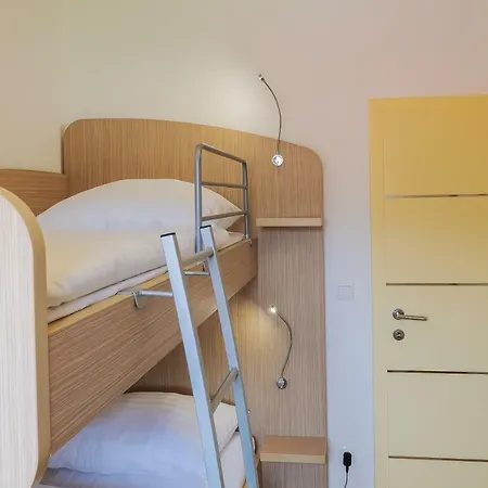 Apartament Anamarija *